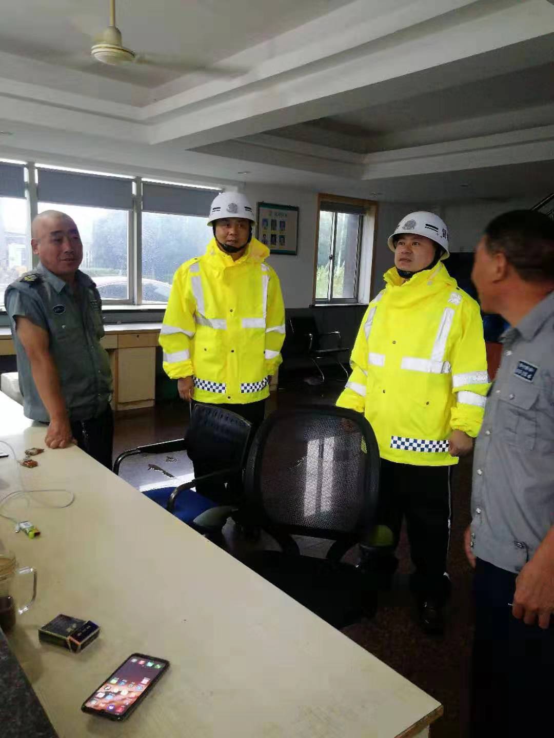 超强台风“利奇马”来袭,宁波市伟安保安服务有限公司众志成城抗台风