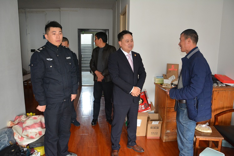 走访慰问困难职工，浓浓关怀暖人心——宁波市伟安保安服务有限公司工会开展“送温暖”活动